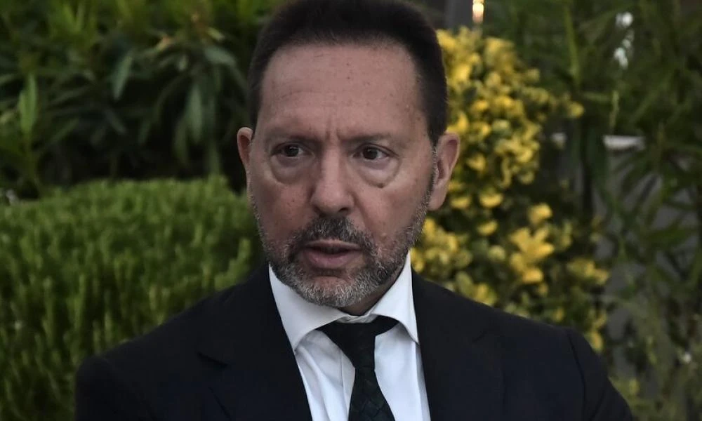 Στουρνάρας: Βλέπει μείωση επιτοκίων τον Απρίλιο – Αποκλείει το 2%